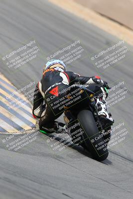 media/Mar-13-2022-SoCal Trackdays (Sun) [[112cf61d7e]]/Turn 10 Backside (105pm)/